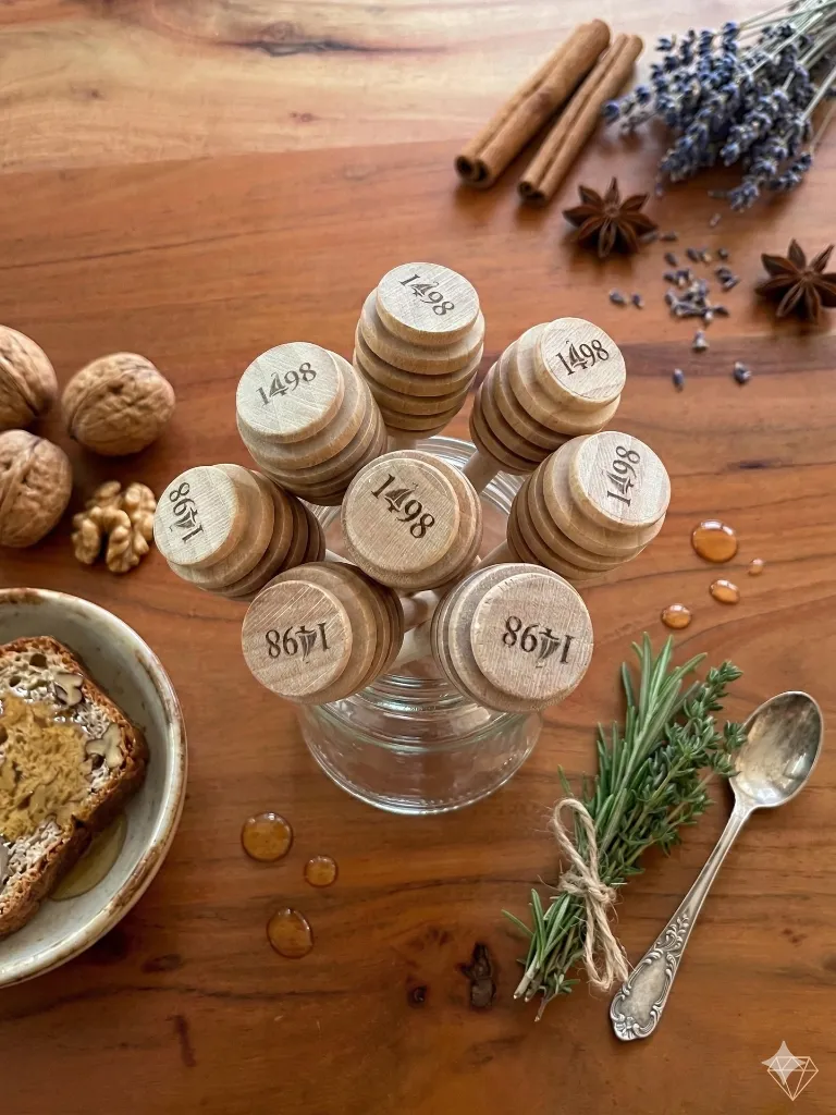 cuillère miel dessus 1498.webp