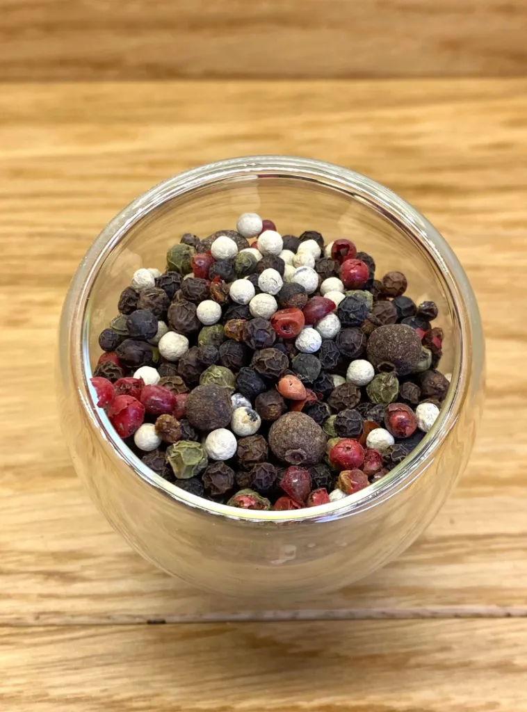 poivre 5 baies zoom 1498.webp