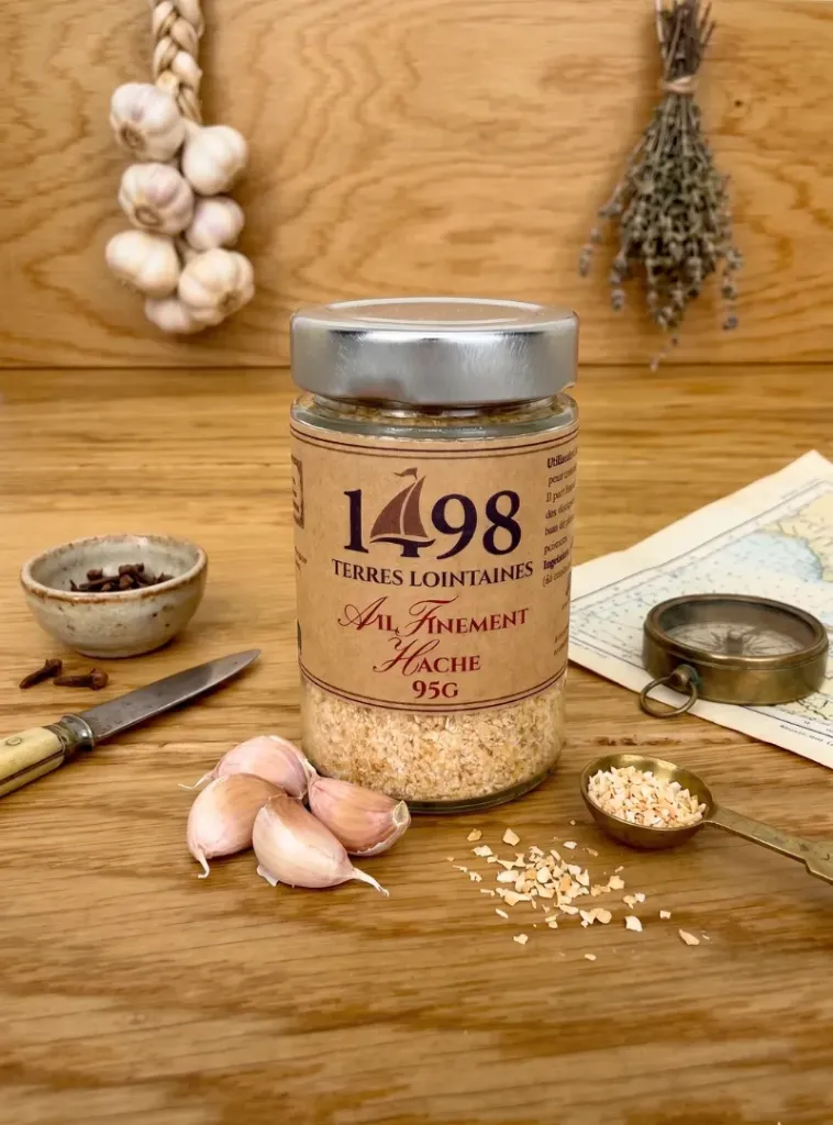 Ail finement haché